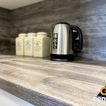 דאנדי Central Serviced Apartments - Cosy 1 Bedroom - Walk Away From City Quay V&A - Walk To Bus And Train Station - Easy Access To City Centre - Fast Wi-Fi - Fully Equipped - Weekly & Monthly Stay Offers מראה חיצוני תמונה